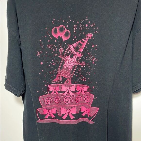 Gildan birthday beers can T-shirt - Picture 2 of 7